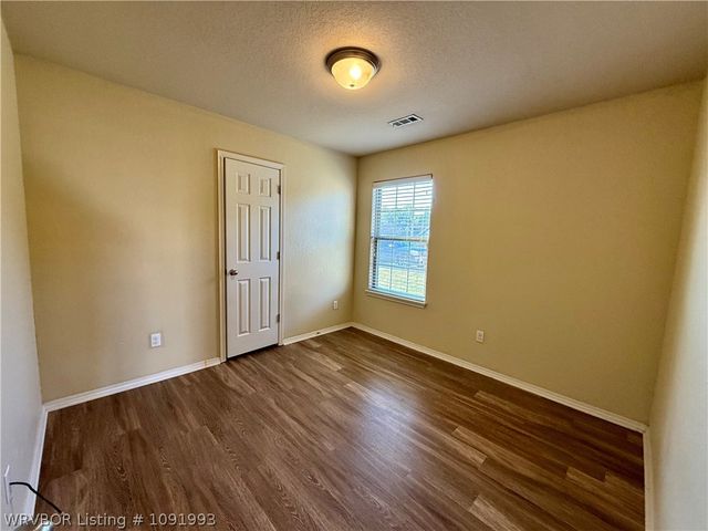 1329 Riley Circle, Alma, AR 72921