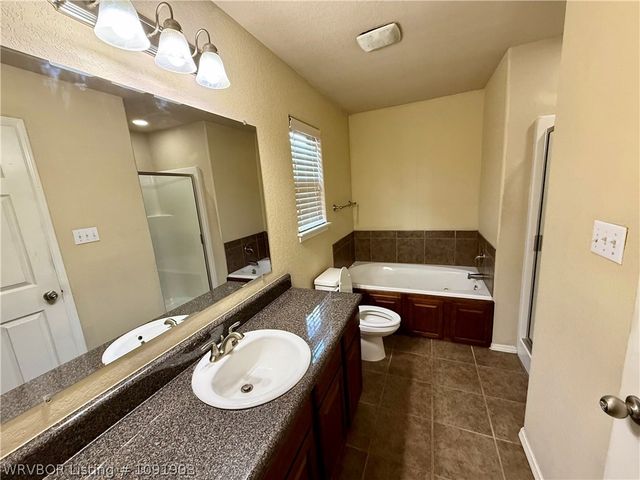 1329 Riley Circle, Alma, AR 72921