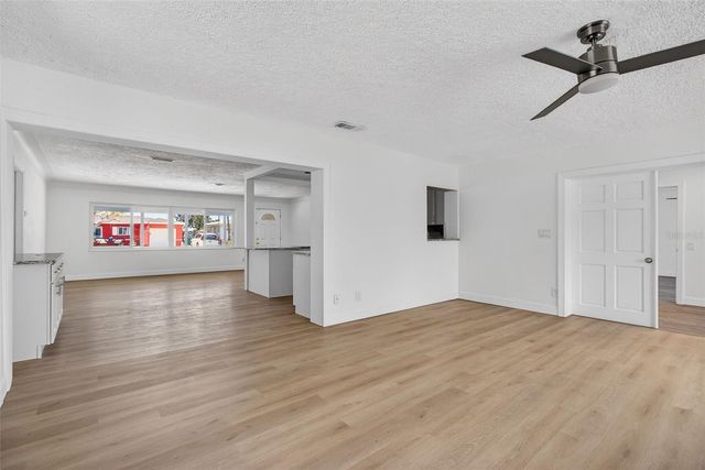 7919 CAUSEWAY BOULEVARD S, St Petersburg, FL 33707