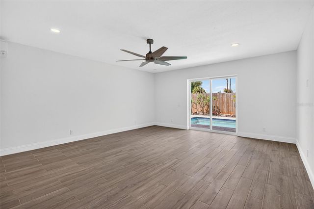 7919 CAUSEWAY BOULEVARD S, St Petersburg, FL 33707