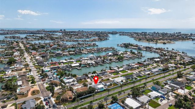 7919 CAUSEWAY BOULEVARD S, St Petersburg, FL 33707