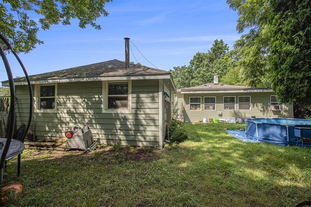 1934 Nazareth Road, Kalamazoo, MI 49048