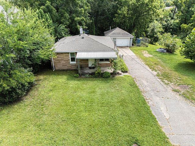 1934 Nazareth Road, Kalamazoo, MI 49048