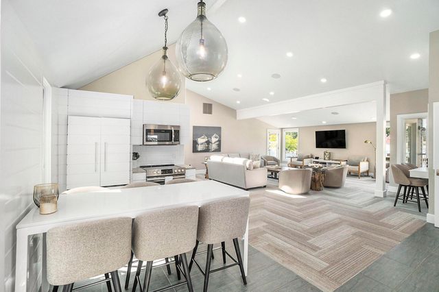 550 Williams Street, South Haven, MI 49090