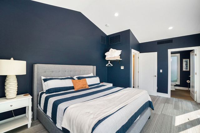 550 Williams Street, South Haven, MI 49090