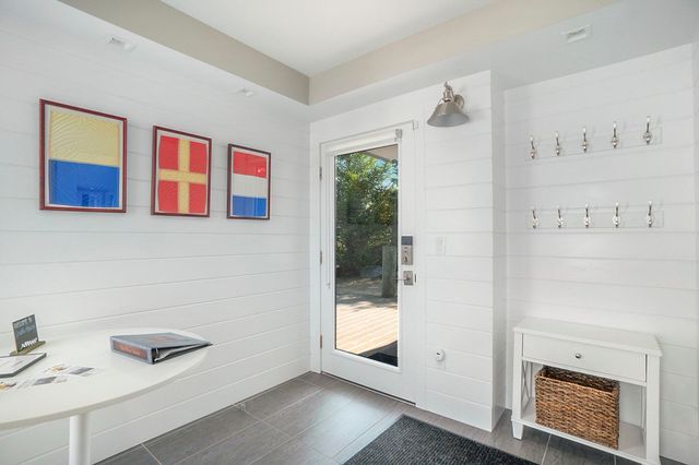 550 Williams Street, South Haven, MI 49090