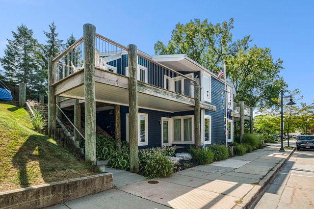 550 Williams Street, South Haven, MI 49090