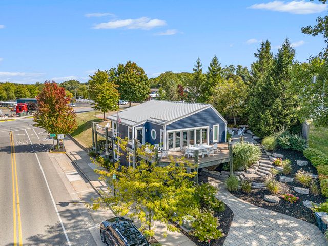 550 Williams Street, South Haven, MI 49090