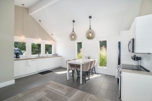 550 Williams Street, South Haven, MI 49090