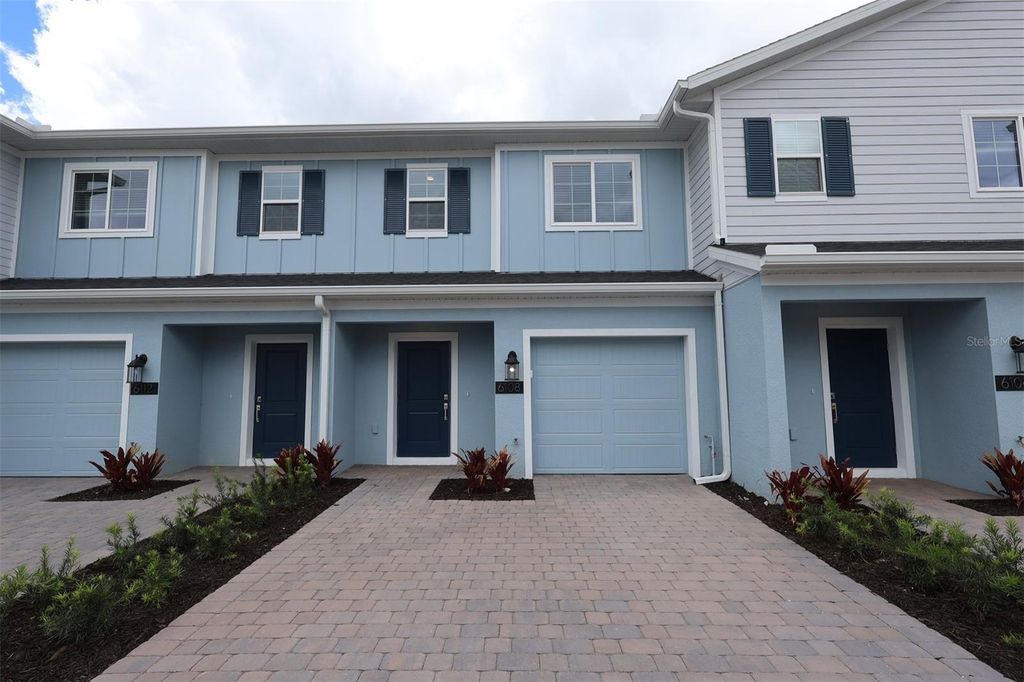 6108 FELLOW WAGON WAY, Orlando, FL 32822