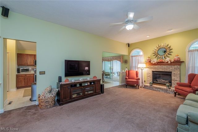 12168 Nutmeg Court, North Royalton, OH 44133