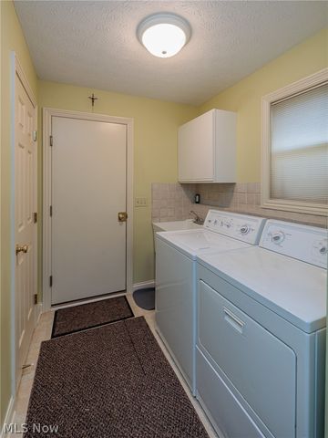 12168 Nutmeg Court, North Royalton, OH 44133