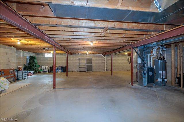 12168 Nutmeg Court, North Royalton, OH 44133