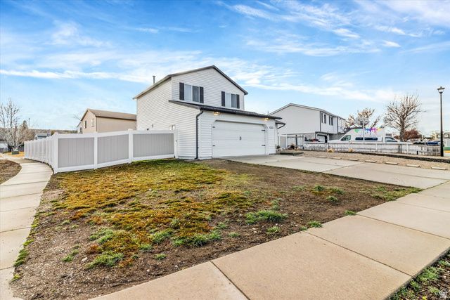5819 S 3275 W, Taylorsville, UT 84118