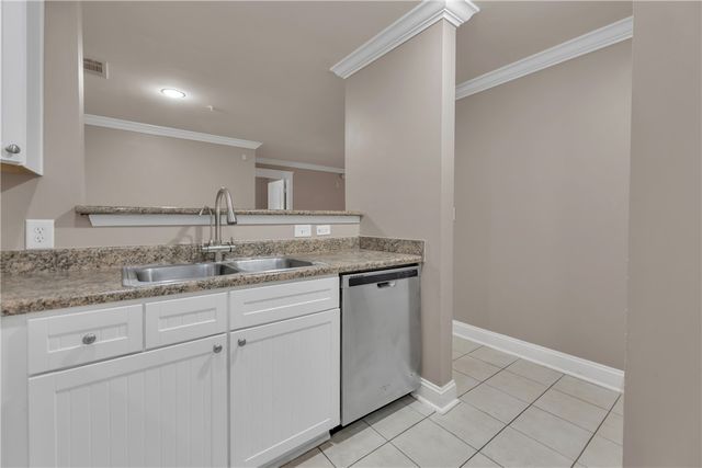 1725 Harvey Mitchell Parkway S 2212, College Station, TX 77840
