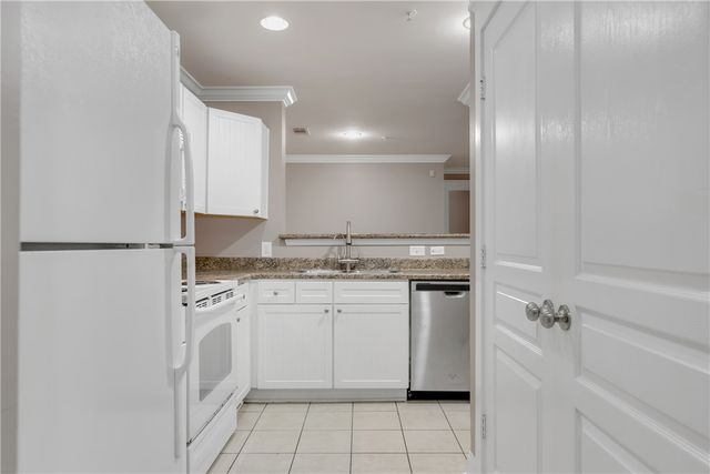 1725 Harvey Mitchell Parkway S 2212, College Station, TX 77840