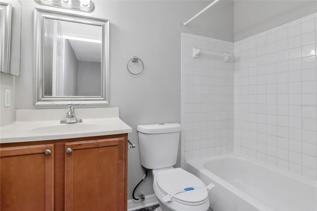 209 LAKE BROOK CIRCLE 102, Brandon, FL 33511