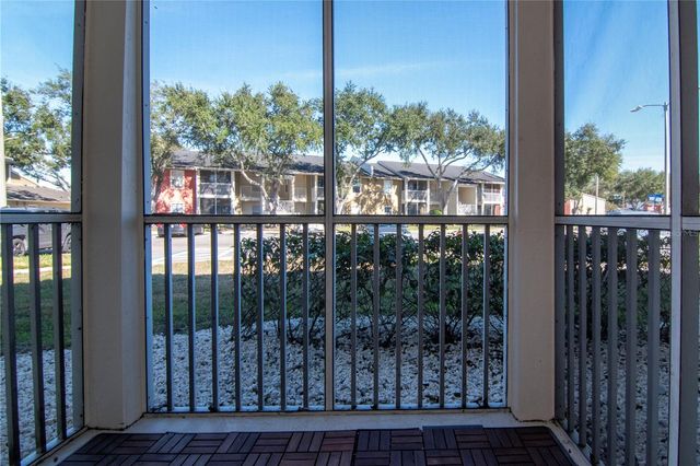 209 LAKE BROOK CIRCLE 102, Brandon, FL 33511