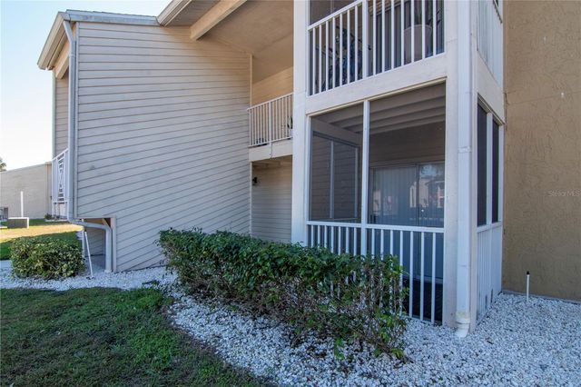 209 LAKE BROOK CIRCLE 102, Brandon, FL 33511