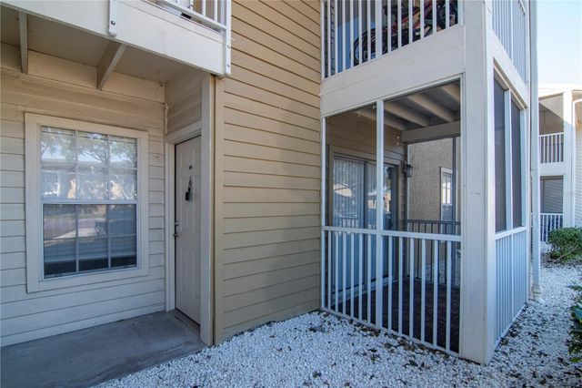 209 LAKE BROOK CIRCLE 102, Brandon, FL 33511