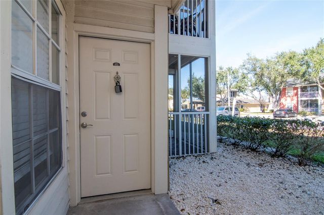 209 LAKE BROOK CIRCLE 102, Brandon, FL 33511