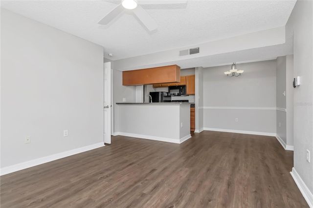 209 LAKE BROOK CIRCLE 102, Brandon, FL 33511