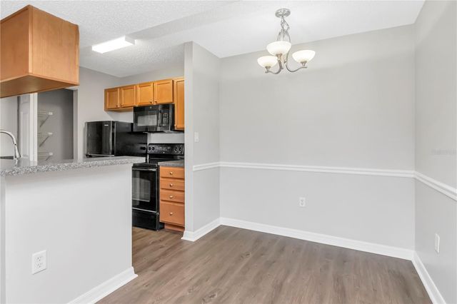 209 LAKE BROOK CIRCLE 102, Brandon, FL 33511