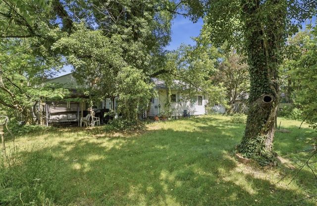 1443 Ogden Avenue, Benton Harbor, MI 49022