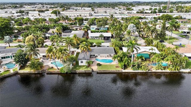 4800 NE 13th Ter, Oakland Park, FL 33334