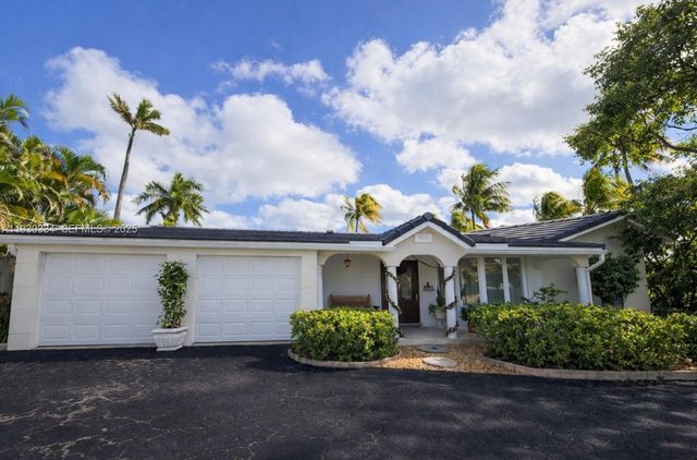 4800 NE 13th Ter, Oakland Park, FL 33334