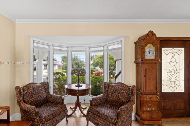 4800 NE 13th Ter, Oakland Park, FL 33334