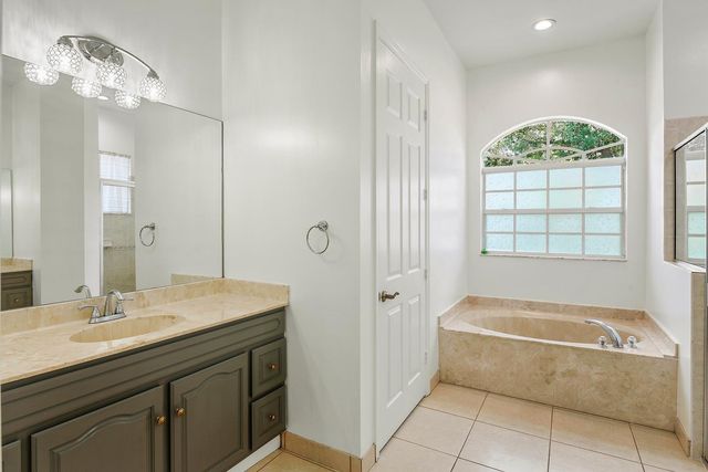 631 SW Sandbar Terrace, Port St. Lucie, Port St Lucie, FL 34953