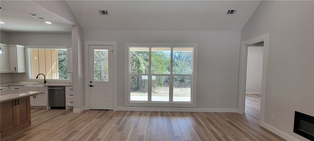 2792 Yorkshire Trail, Franklin, TX 77856