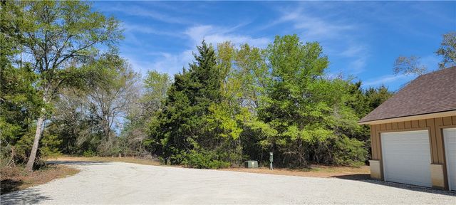 2792 Yorkshire Trail, Franklin, TX 77856