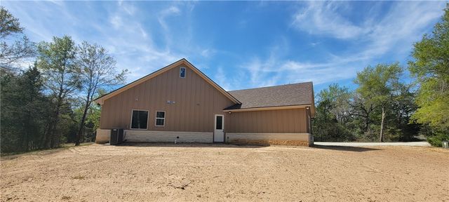 2792 Yorkshire Trail, Franklin, TX 77856