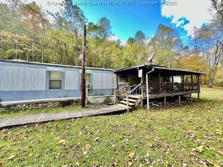 340 Tate Hollow Road, Charleston, WV 25312