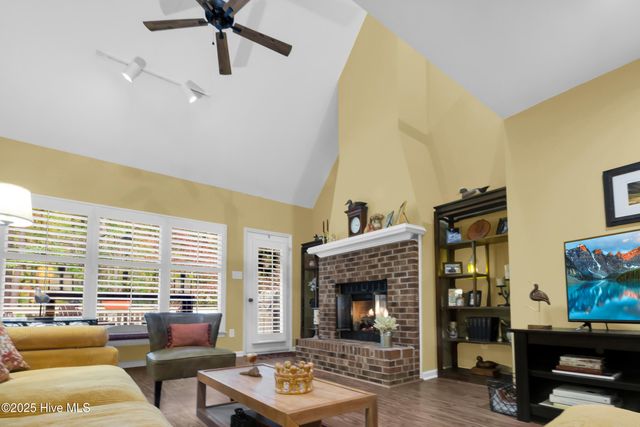 807 Thyme Court, New Bern, NC 28562