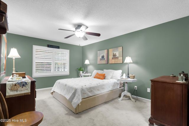 807 Thyme Court, New Bern, NC 28562