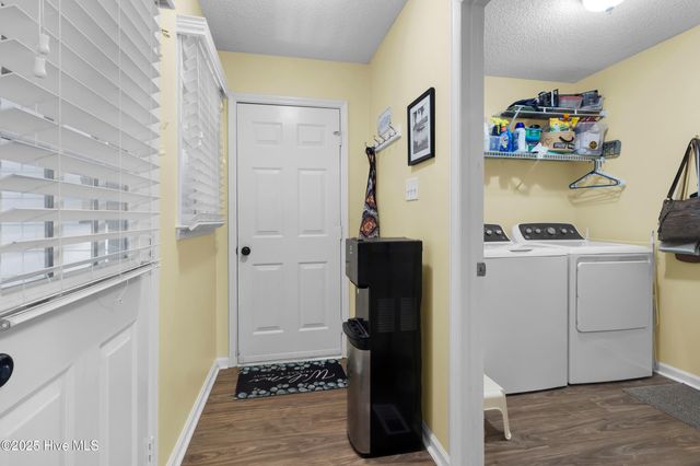 807 Thyme Court, New Bern, NC 28562