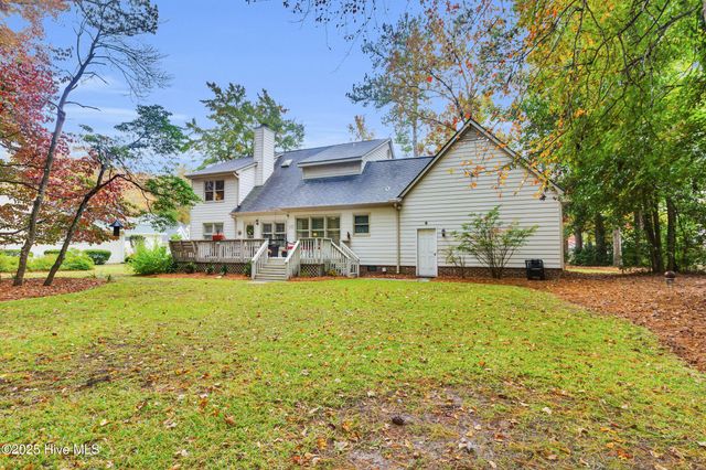 807 Thyme Court, New Bern, NC 28562