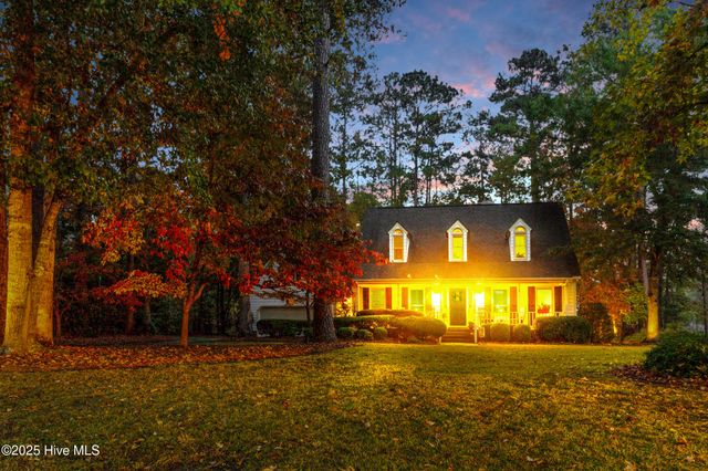 807 Thyme Court, New Bern, NC 28562