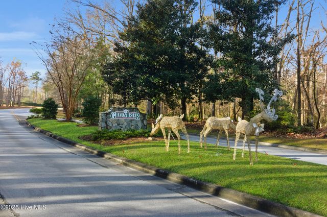 807 Thyme Court, New Bern, NC 28562