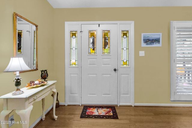 807 Thyme Court, New Bern, NC 28562