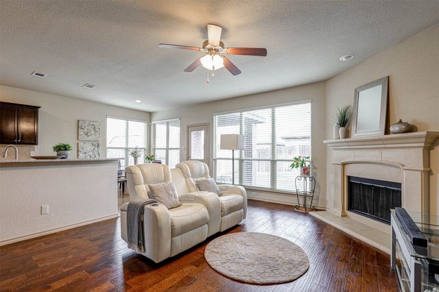 3945 Lazy River Ranch Road, Fort Worth, TX 76262