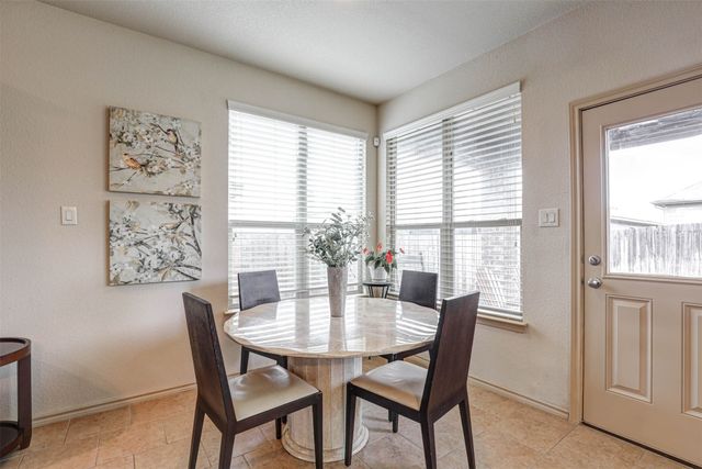 3945 Lazy River Ranch Road, Fort Worth, TX 76262