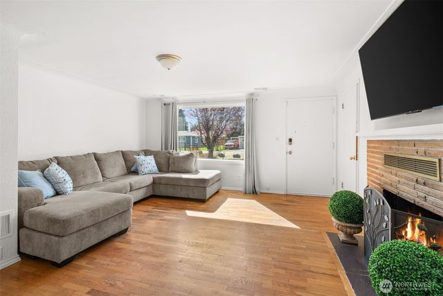 4532 14th Way SE, Lacey, WA 98503