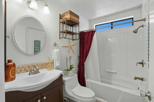5268 Don Valdez, Carlsbad, CA 92010