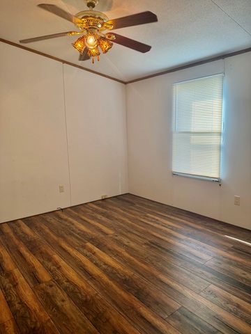 245 Codrington, Kerrville, TX 78028