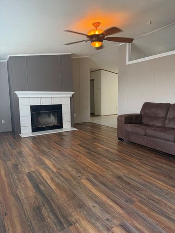 245 Codrington, Kerrville, TX 78028