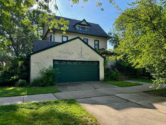 4545 N Mozart Street, Chicago, IL 60625